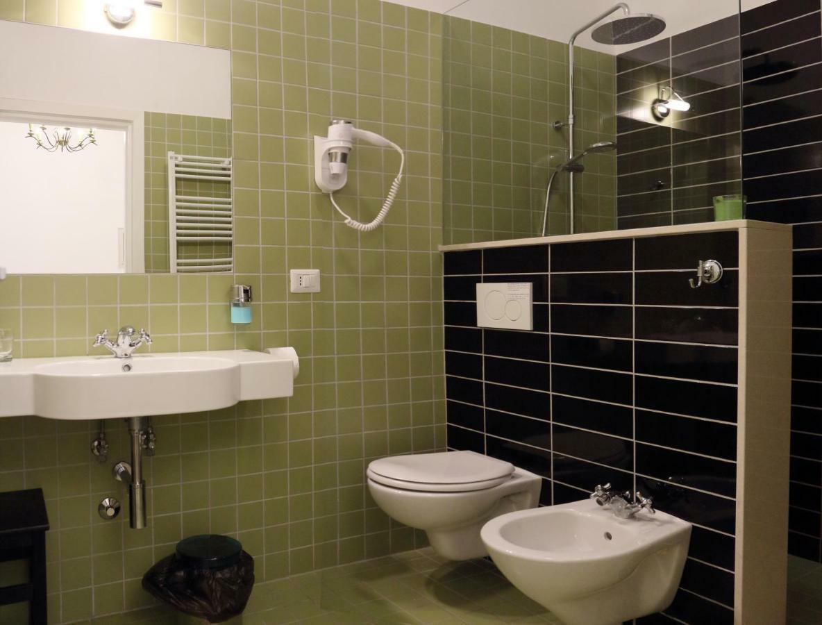 Interno 45 3*